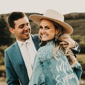 Meet your Posher, Abbey